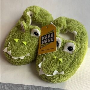 Kaku Nanu Green Dinosaur Slippers
